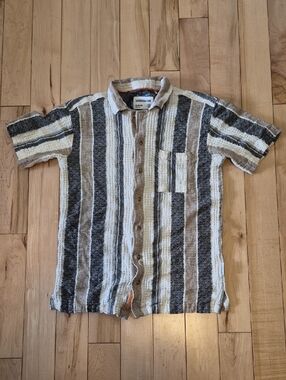 Boys Size 18/20 Sovereign Code Striped Short-Sleeve Button-Up
